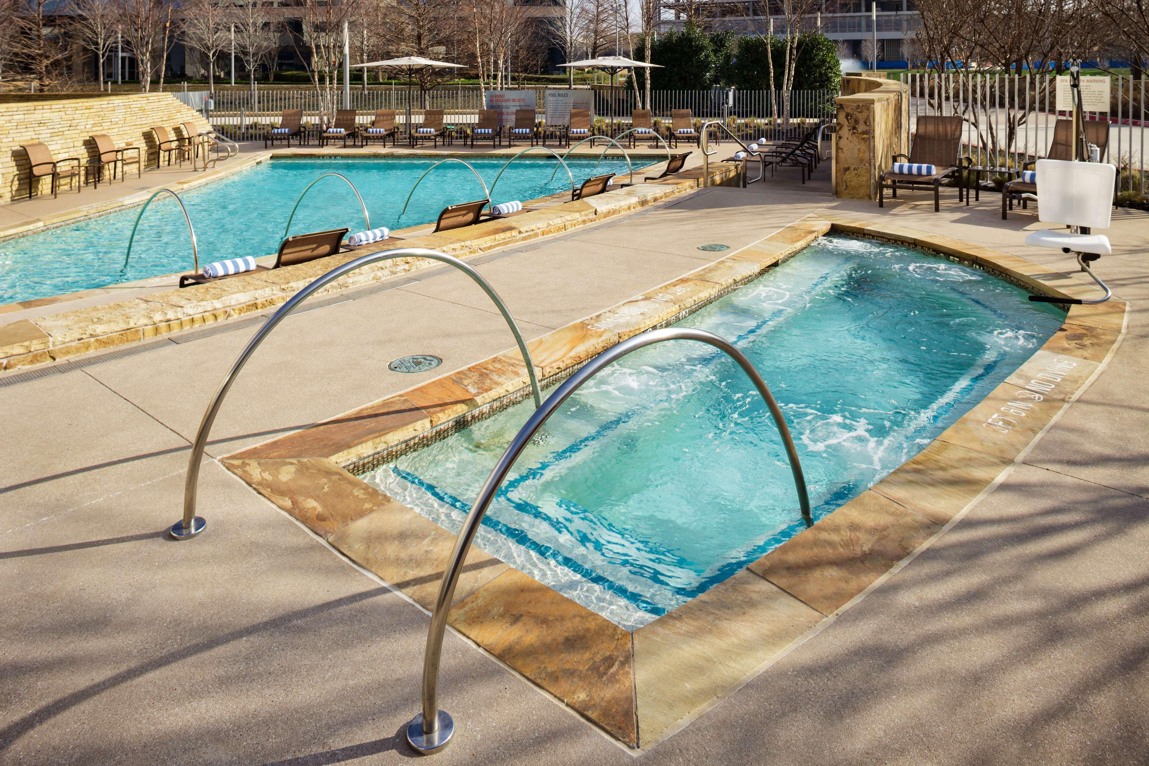Hilton Dallas/Plano Granite Park Eksteriør bilde