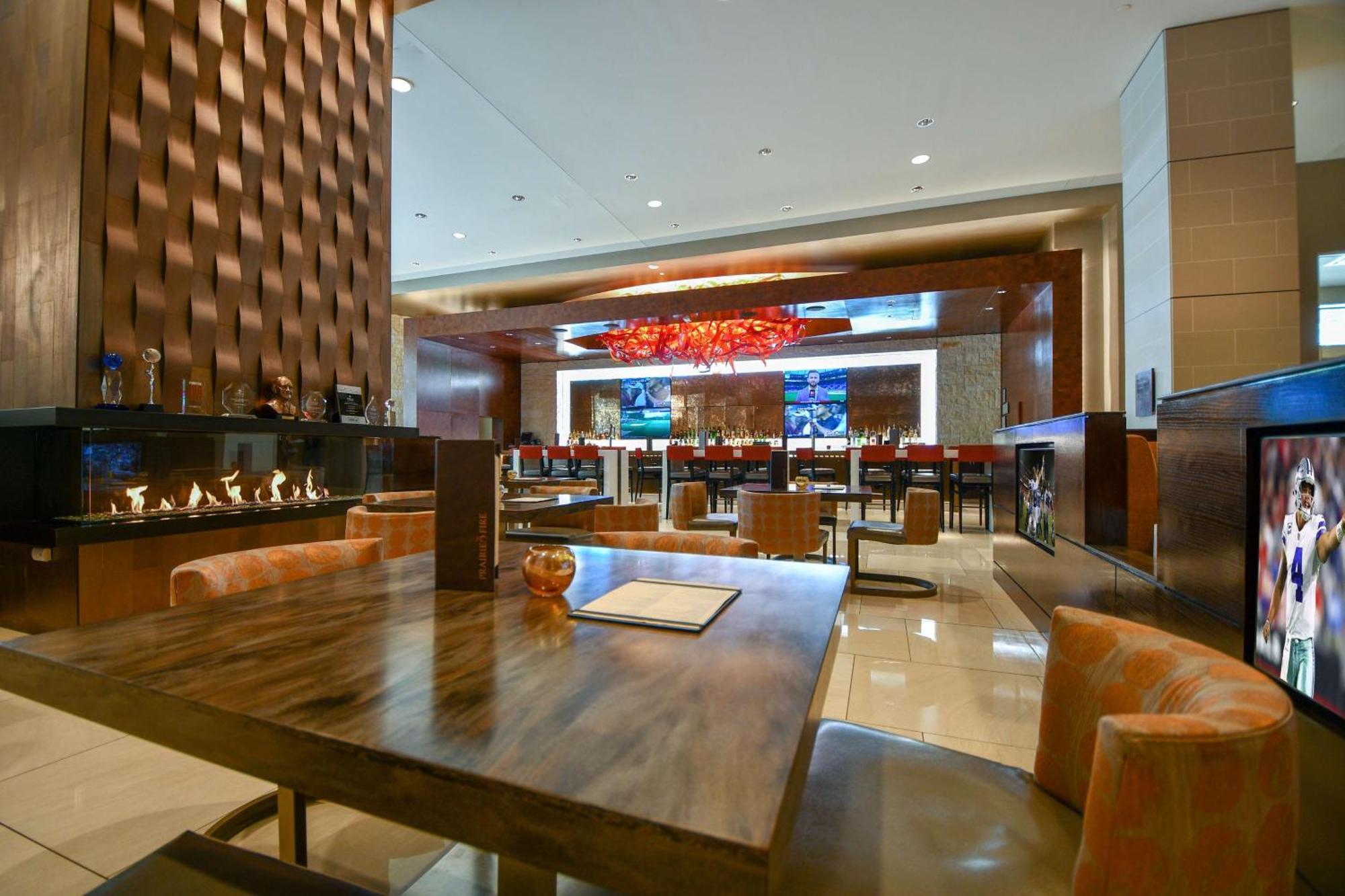 Hilton Dallas/Plano Granite Park Eksteriør bilde