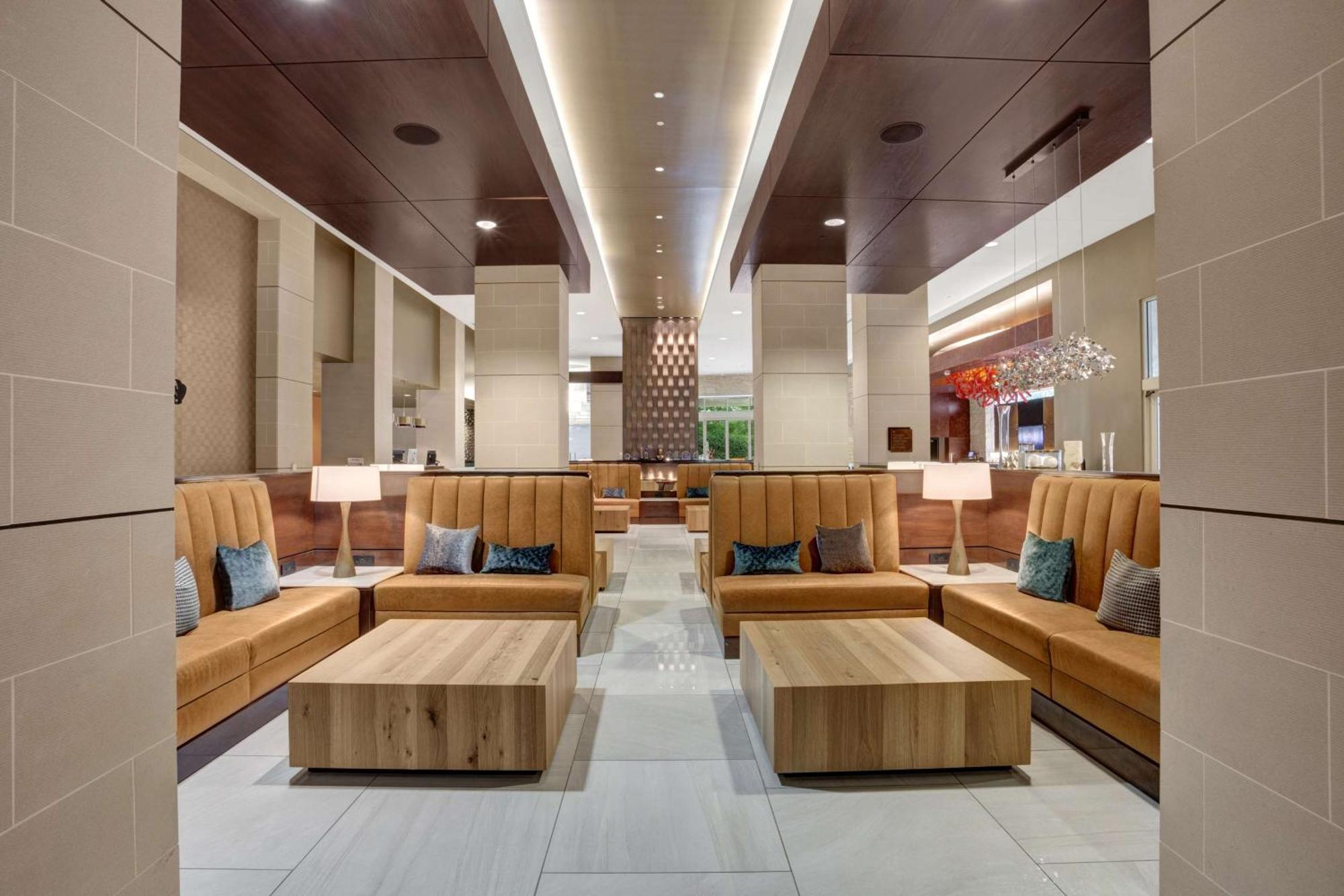 Hilton Dallas/Plano Granite Park Eksteriør bilde